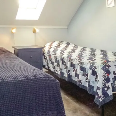 Ferienhaus Two-bedroom Holiday In Moulines *